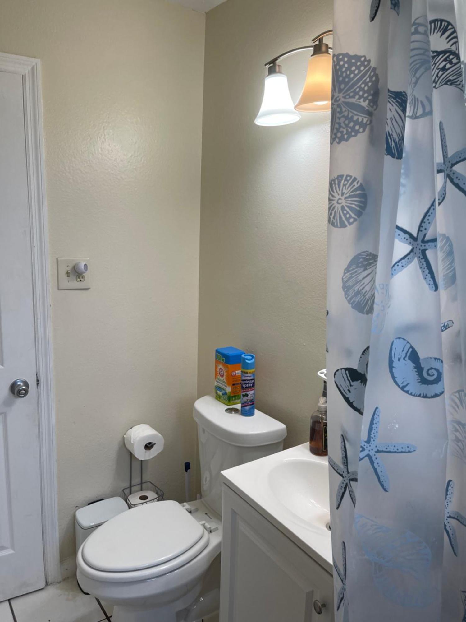 Private Queen Bedroom C Shared Common Spaces Fort Pierce Luaran gambar